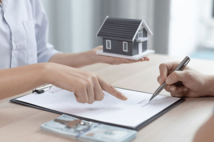 Tranh chấp đất đai, tái định cư, đền bù